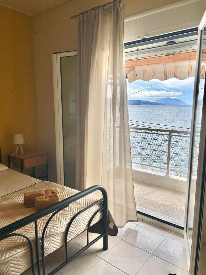 Αγκυροβόλιο Hotel Ília Екстериор снимка