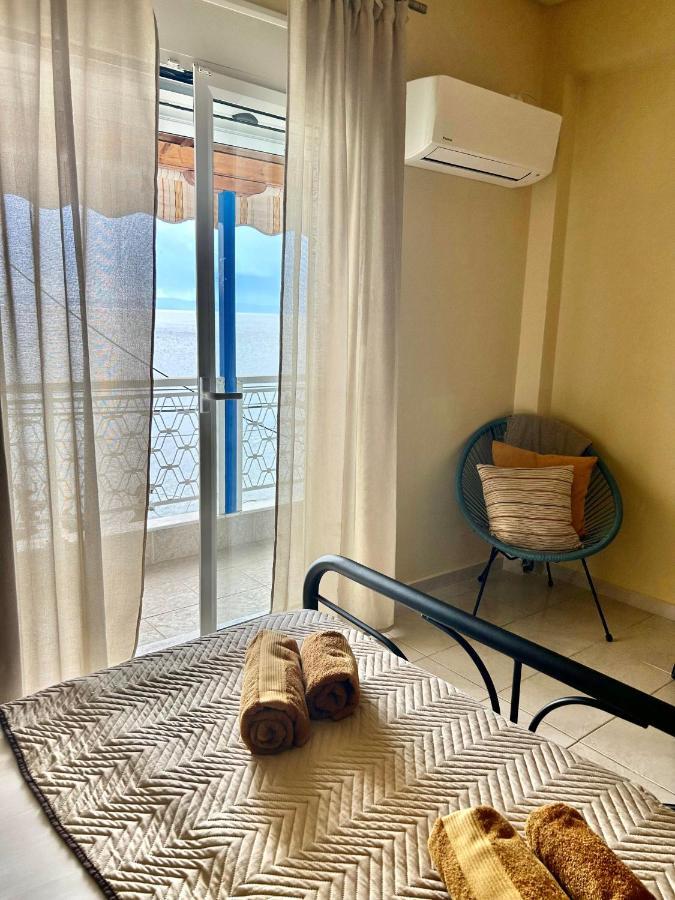 Αγκυροβόλιο Hotel Ília Екстериор снимка